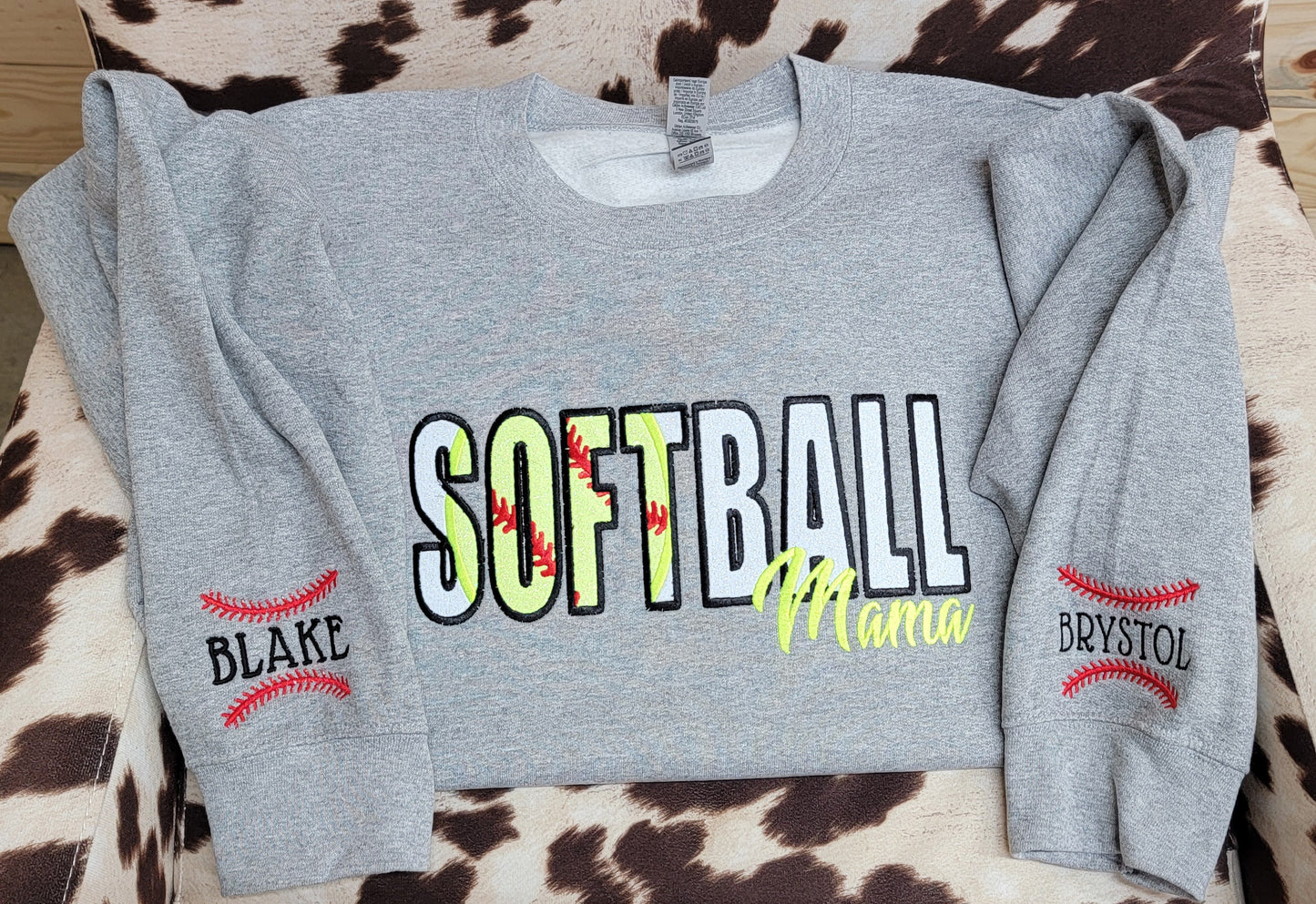 Softball MAMA applique sweatshirt