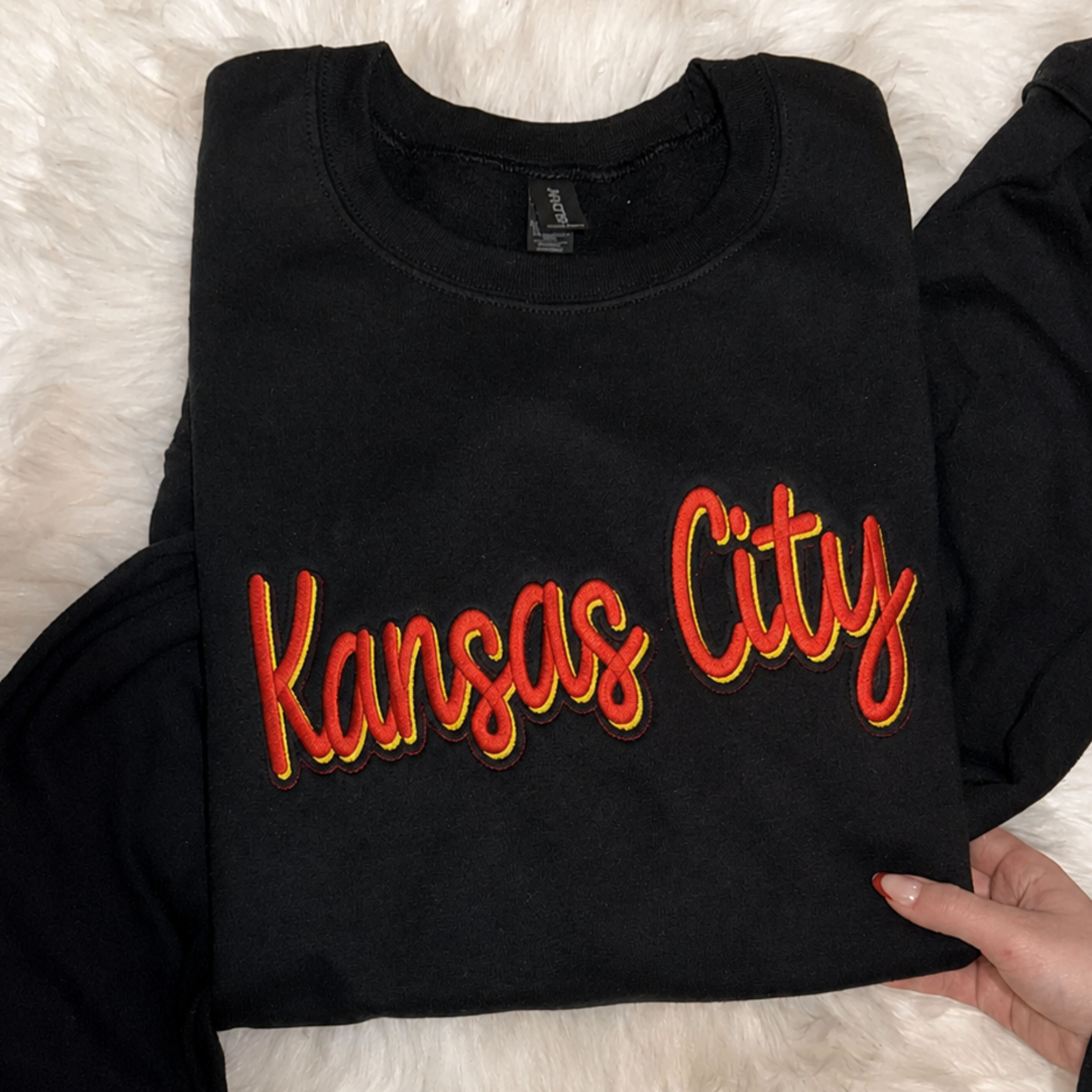 sweatshirt-black.jpg
Black personalized embroidered sweatshirt featuring shadow script embroidery. 
