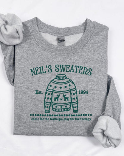 Nostalgic Santa Claus Inspired Sweatshirt – Retro Embroidered Holiday Crewneck – Cozy 90s Christmas Sweater Gift