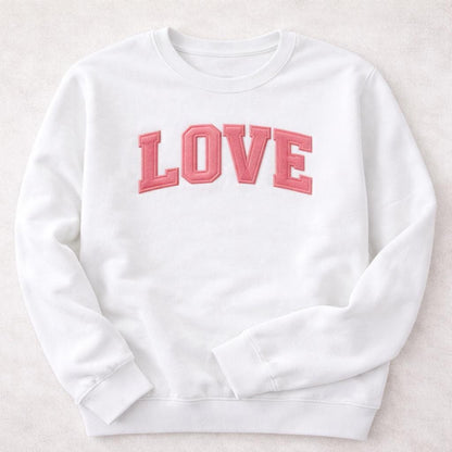 Personalized raggy applique crewneck sweatshirt in boutique color