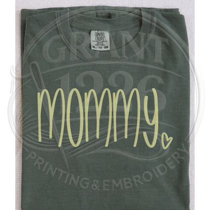 Moss mama shirt with minimalist embroidery design