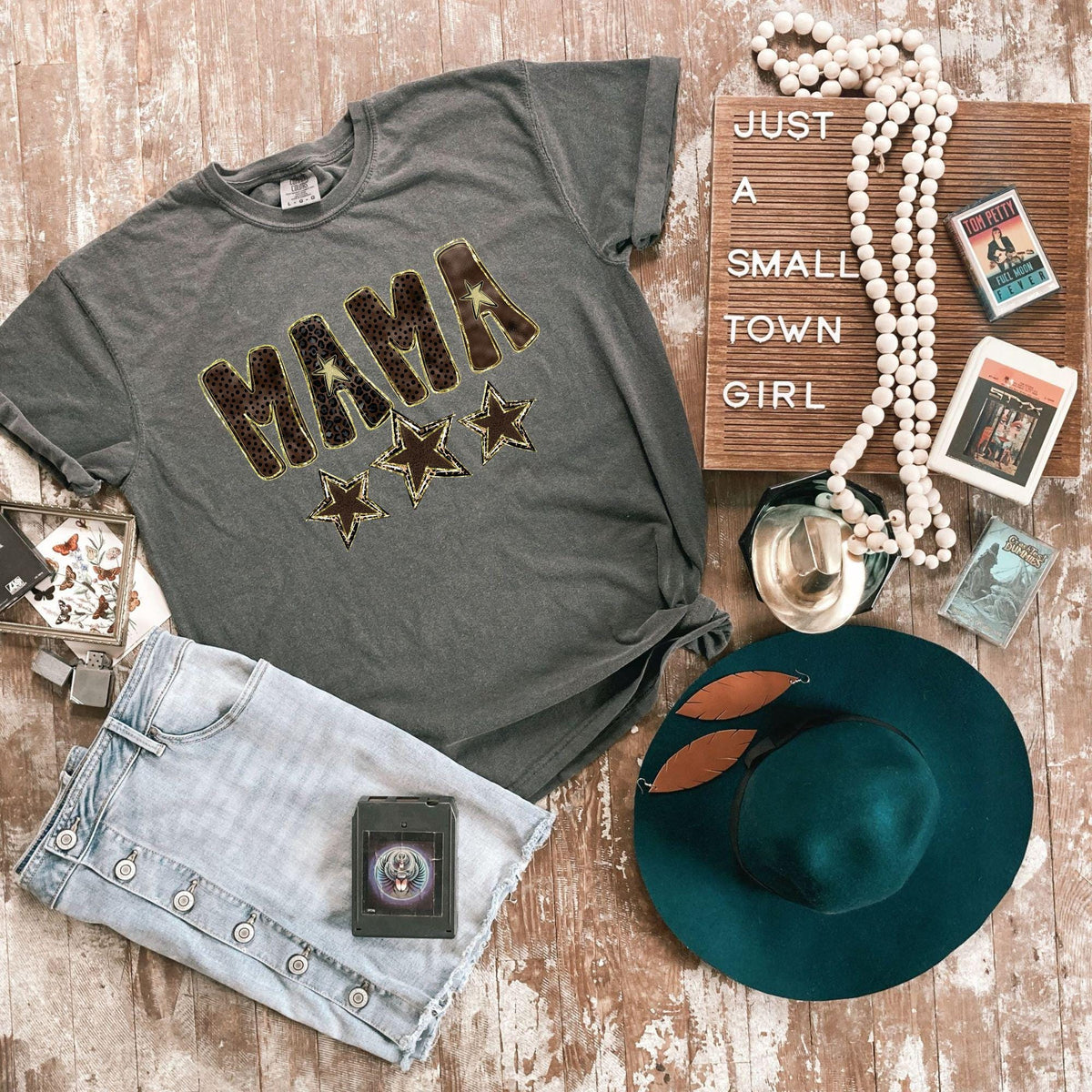 Pepper Comfort Colors MAMA leopard star DTG graphic T-shirt flat lay